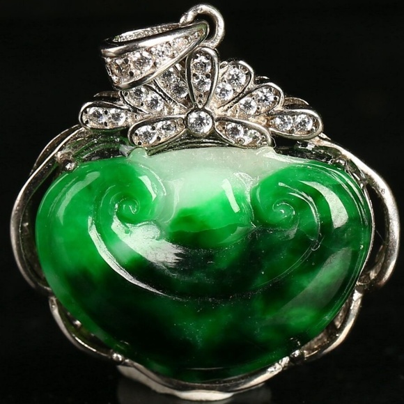 925 Silver Cert'd Natural Green Grade A Jadeite Jade Pendant RuYi 如意 - Picture 4 of 11